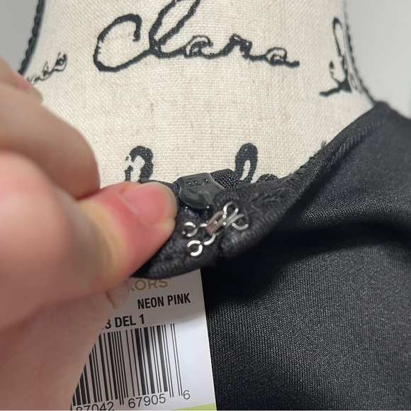 NWT Michael Kors neon pink color block dress with belt size 4 - Picture 8 of 10